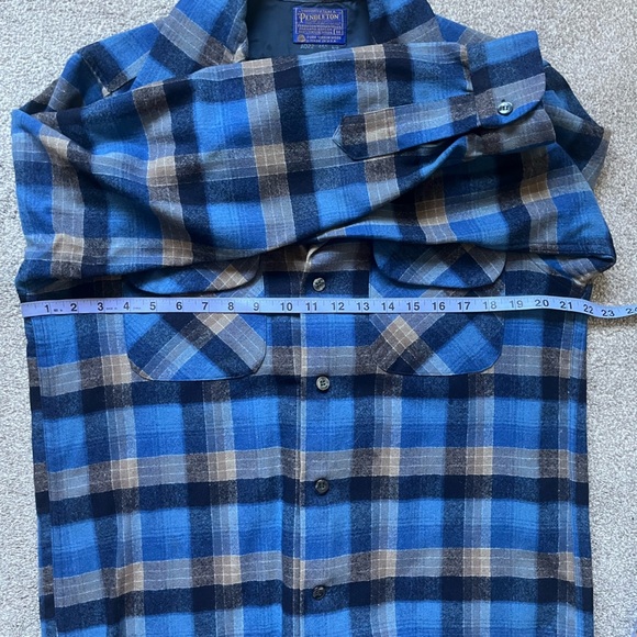 Men’s Pendleton Wool Plaid Flannel Button Up Shirt | Size Medium - Picture 8 of 9
